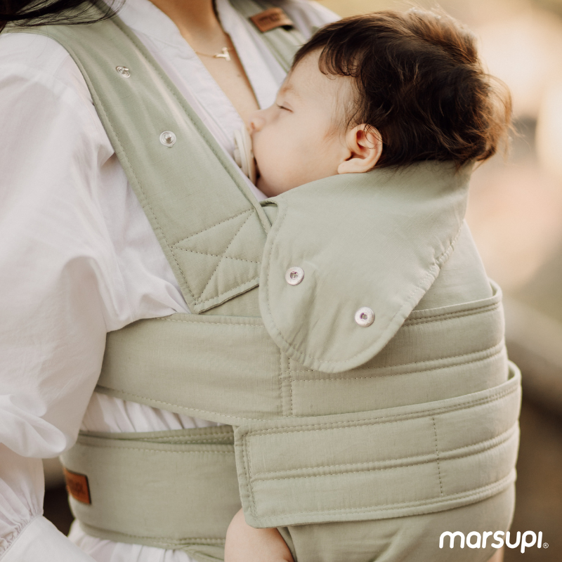 Marsupi Breeze Pistaschio Baby Carry with baby
